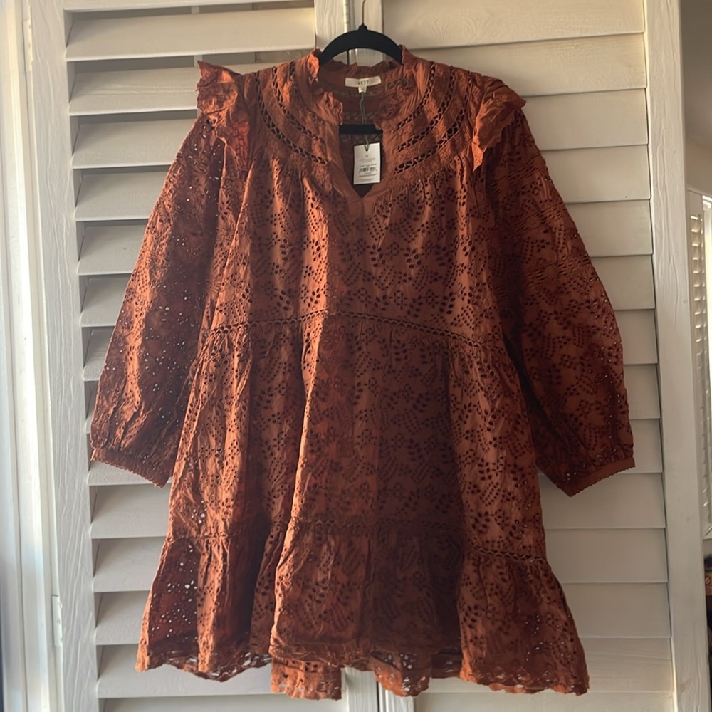 AE77 American Eagle Eyelet Long Sleeve Dress NWT